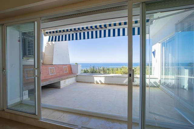 4 quarto Penthouse para venda em Río Real, Marbella - 1 080 000 € (Ref: 9738725)