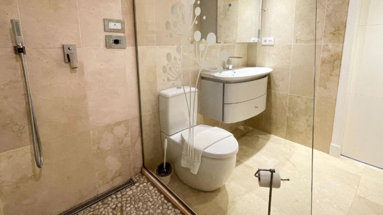 2 quarto Apartamento para venda em Aloha Golf - 640 000 € (Ref: 9738726)