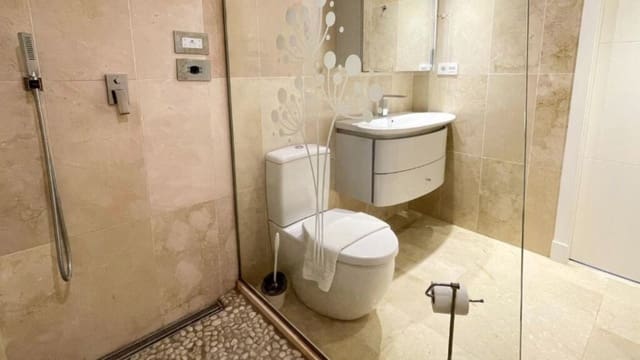 2 quarto Apartamento para venda em Aloha Golf, Marbella - 640 000 € (Ref: 9738726)