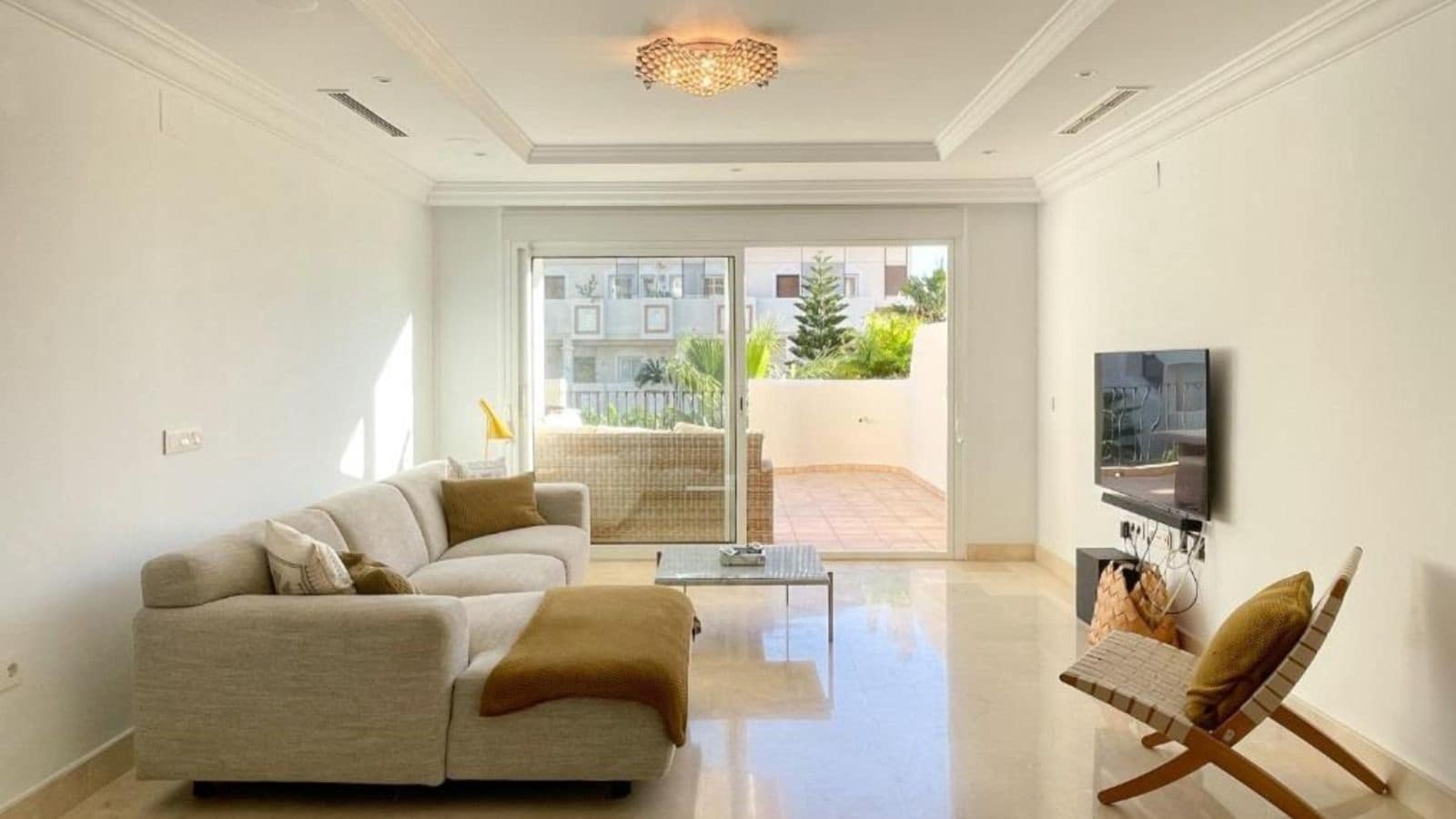 2 quarto Apartamento para venda em Aloha Golf - 640 000 € (Ref: 9738726)