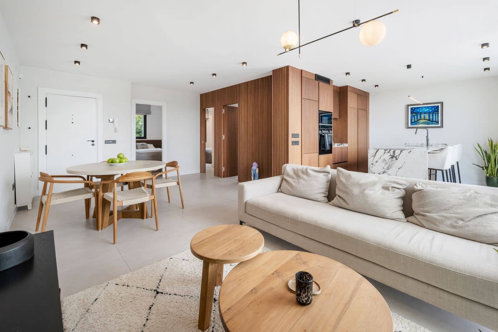 Ático de 2 habitaciones en La Quinta en venta - 769.000 € (Ref: 9738727)