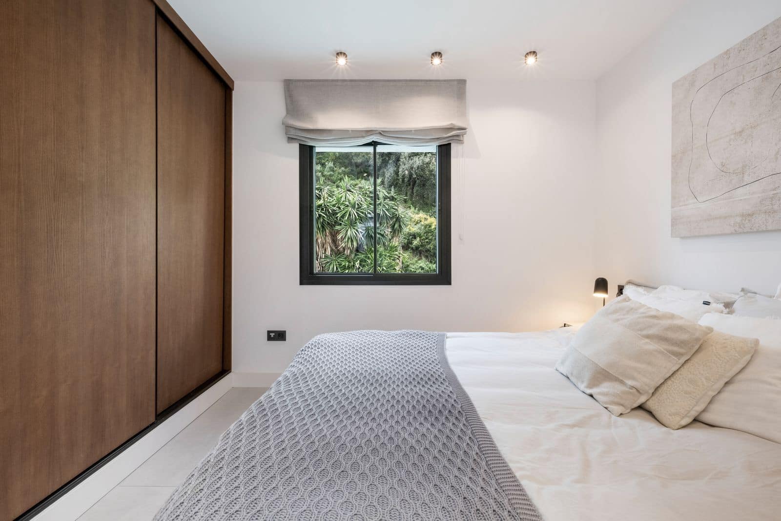 Ático de 2 habitaciones en La Quinta en venta - 769.000 € (Ref: 9738727)