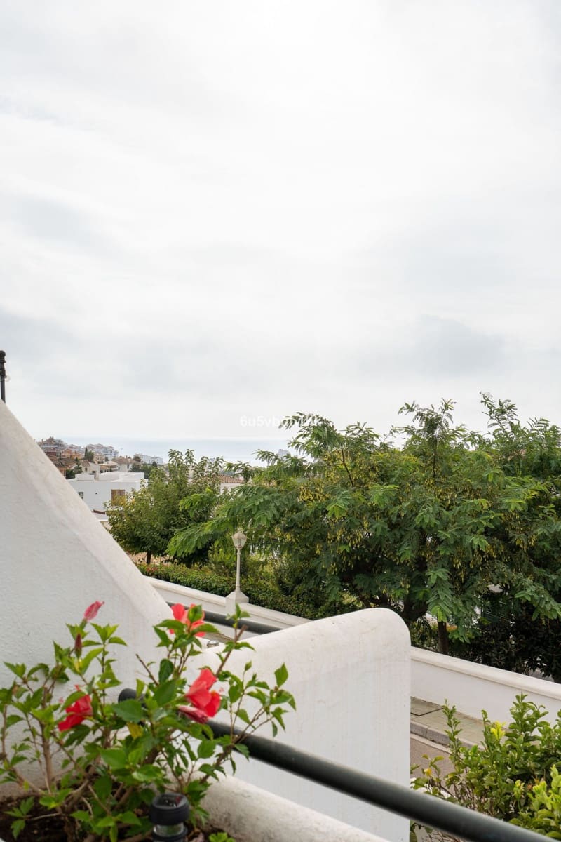 5 soverom Hus til salgs i Benalmadena Costa - € 645 000 (Ref: 9738730)