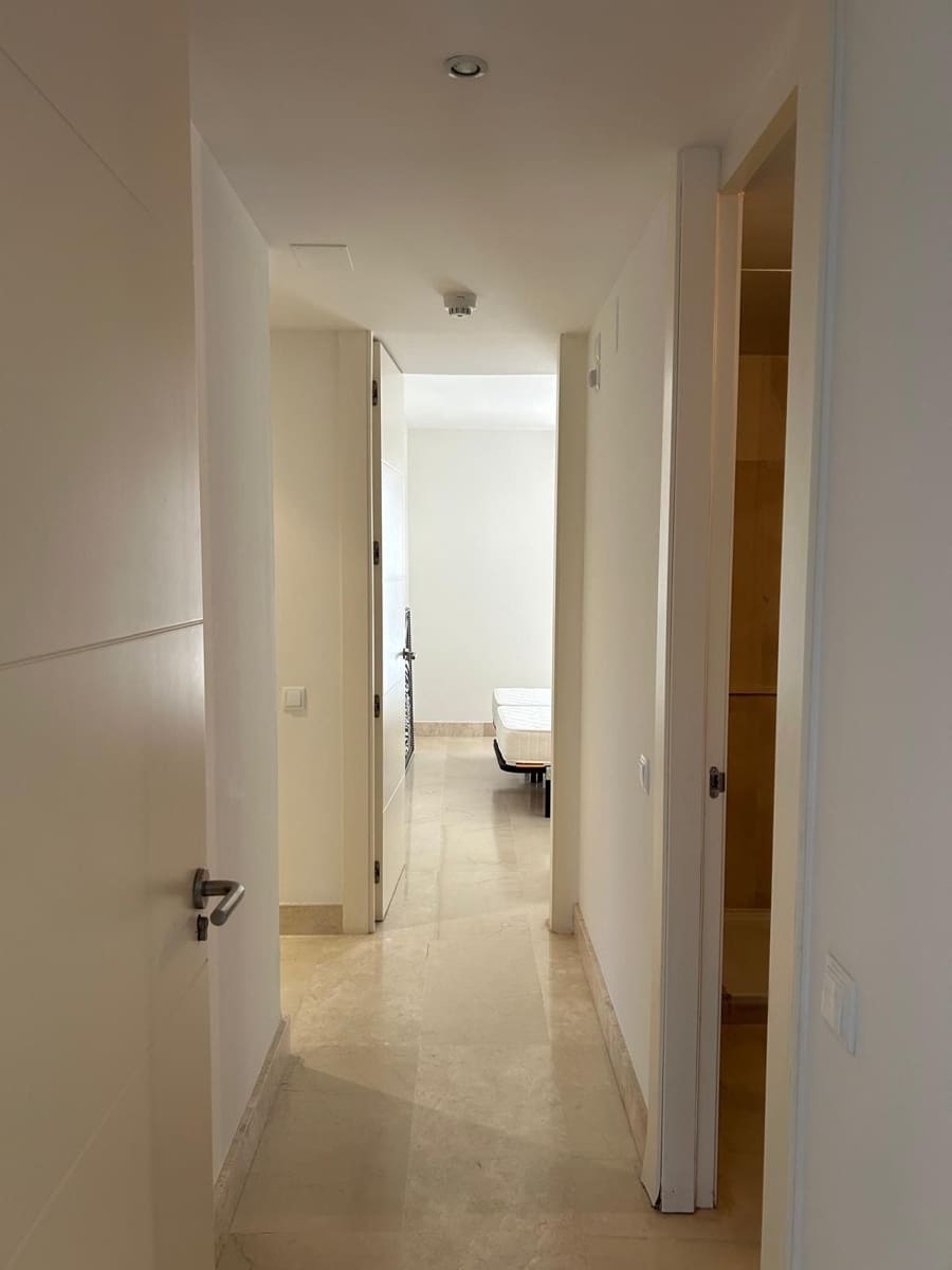 3 makuuhuone Huoneisto myytävänä paikassa Manilva - 380 000 € (Ref: 9738732)