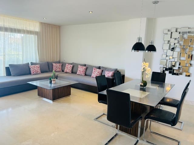 3 makuuhuone Huoneisto myytävänä paikassa Manilva - 380 000 € (Ref: 9738732)