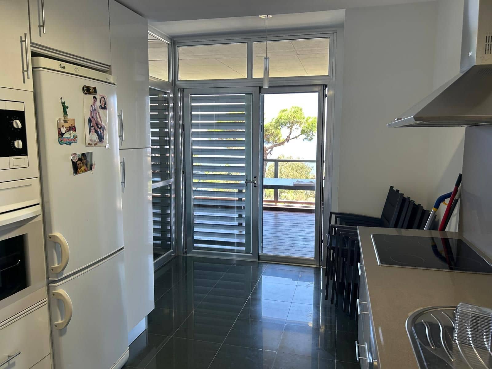 3 makuuhuone Huoneisto myytävänä paikassa Manilva - 380 000 € (Ref: 9738732)