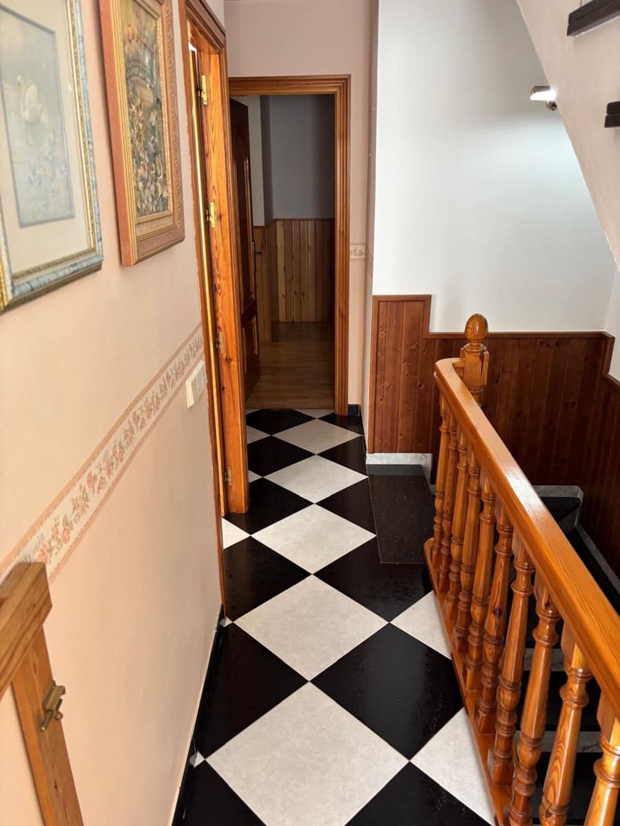 Casa de 2 habitaciones en Estepona en venta - 625.900 € (Ref: 9738733)