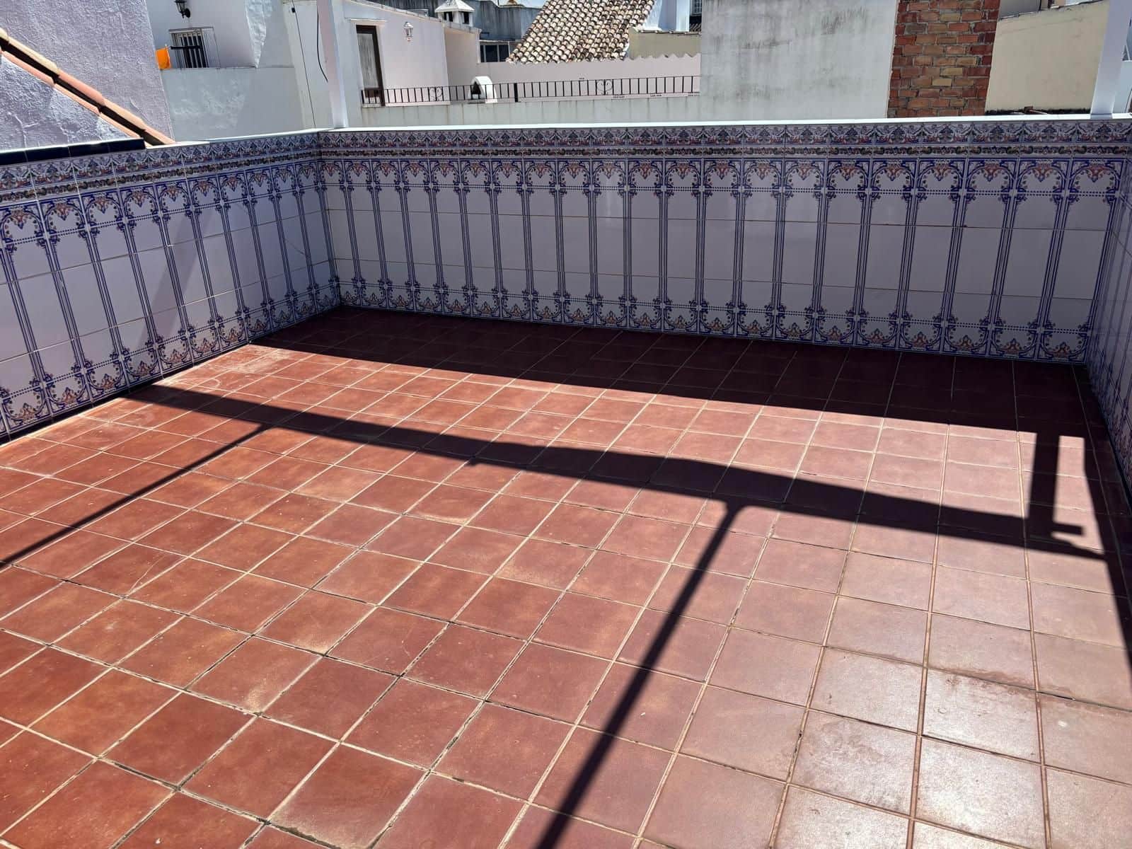 Casa de 2 habitaciones en Estepona en venta - 625.900 € (Ref: 9738733)