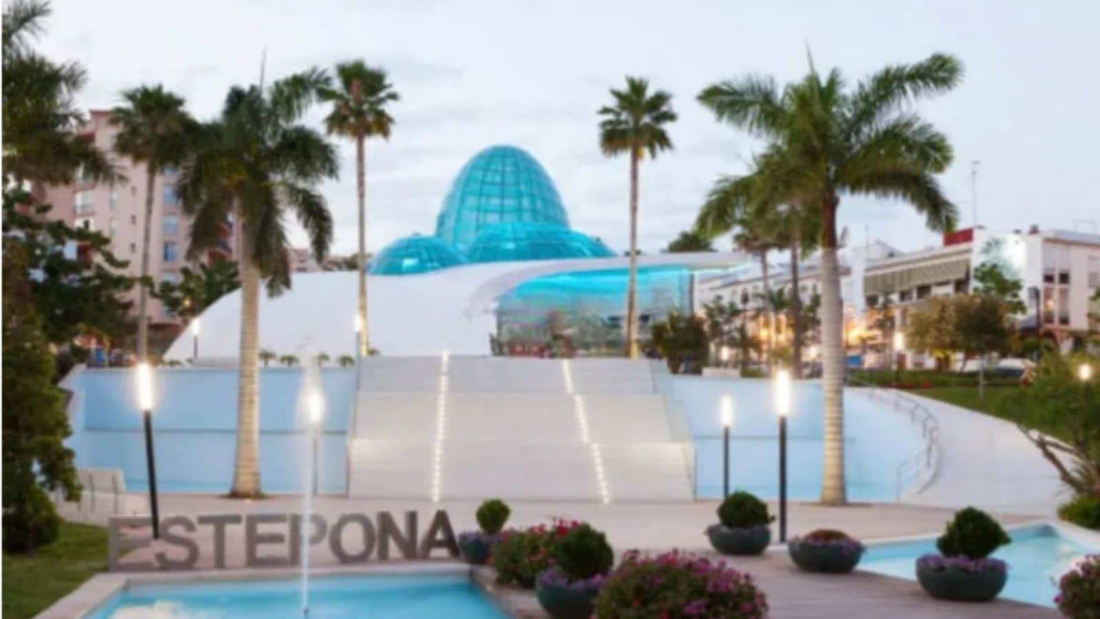 3 bedroom Apartment for sale in Estepona - € 437,000 (Ref: 9738734)