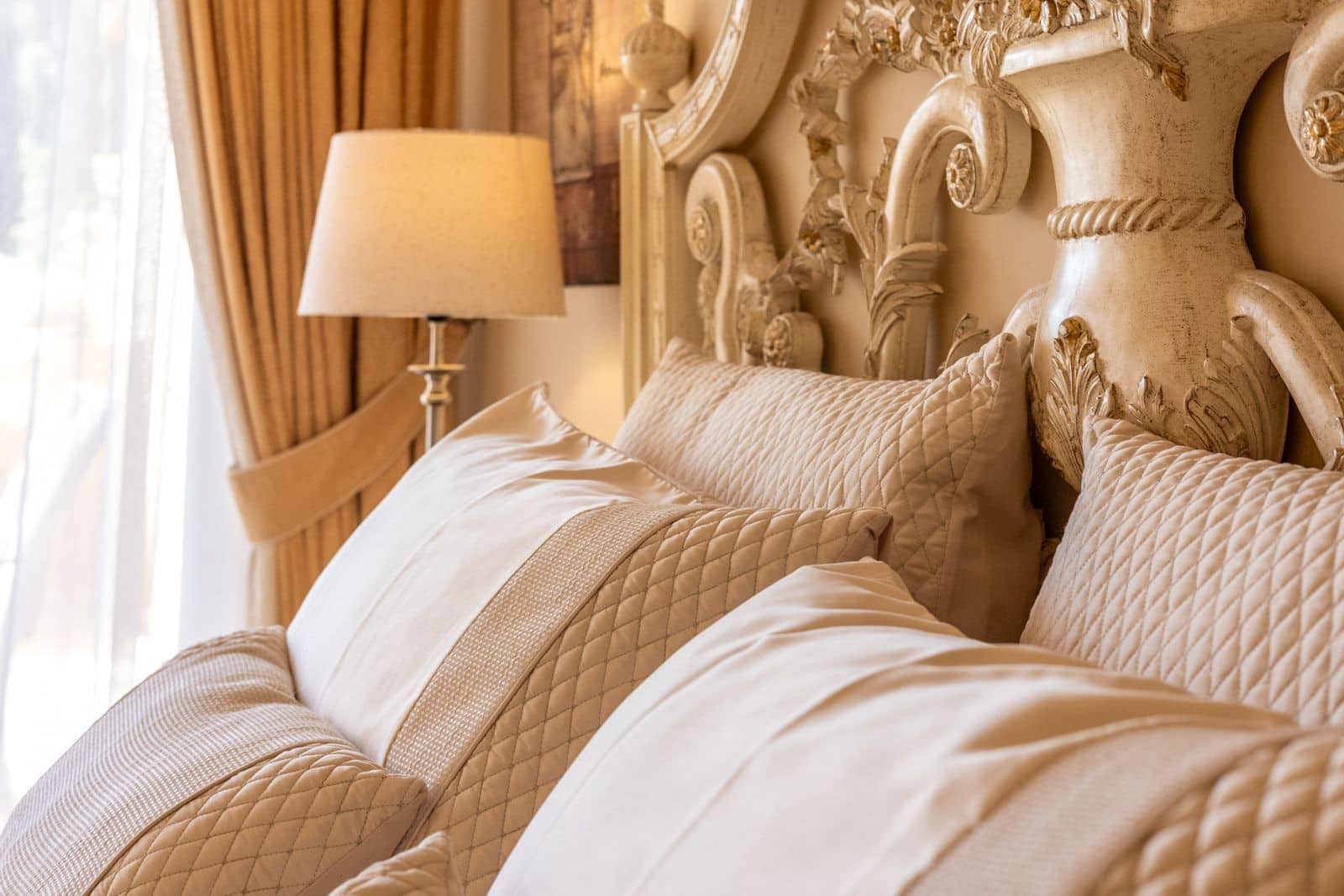 Apartamento de 2 habitaciones en Puerto Banus en venta - 879.000 € (Ref: 9738736)