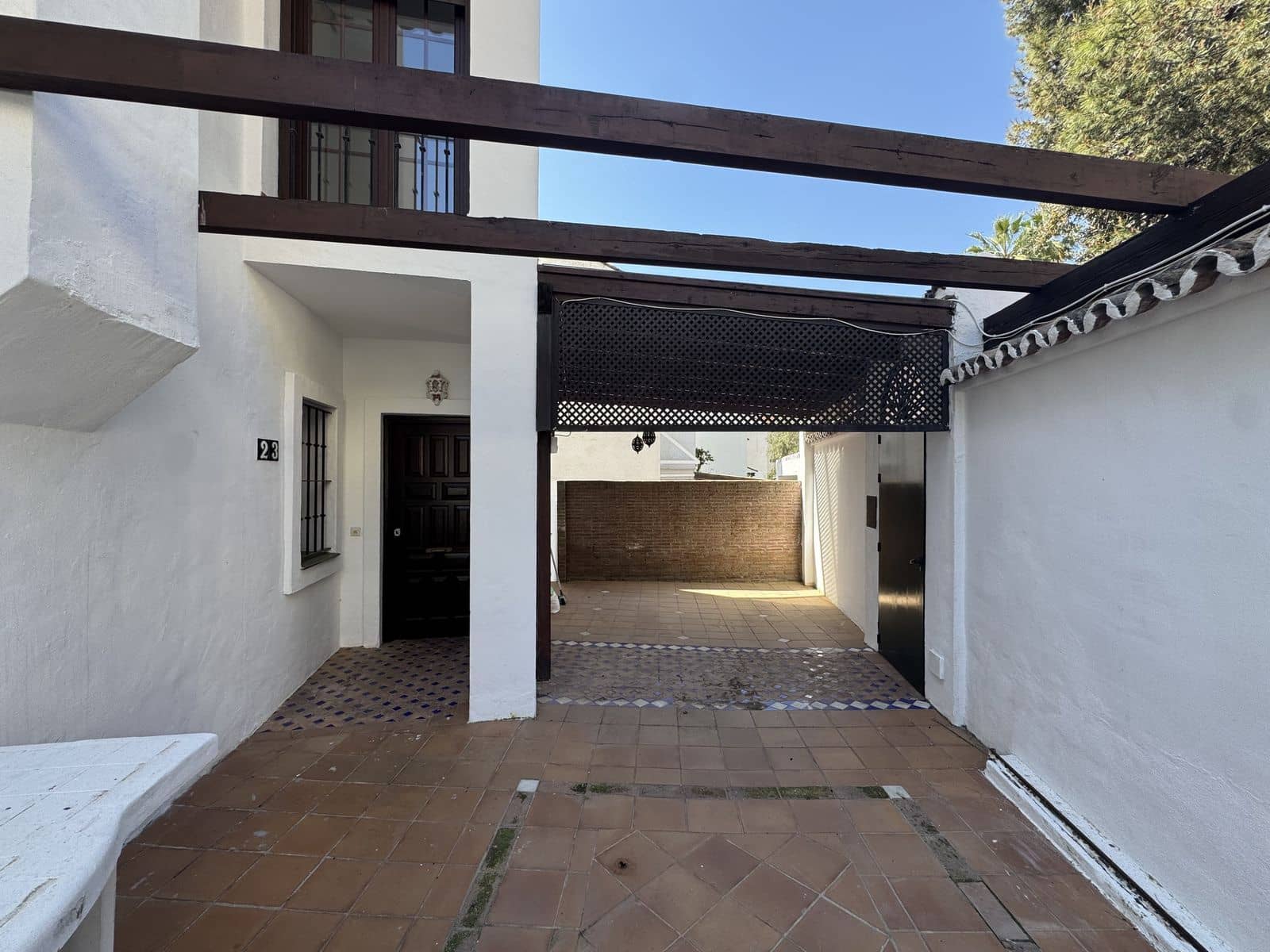 7 soveværelse Byhus til salg i Marbella - € 990.000 (Ref: 9738738)