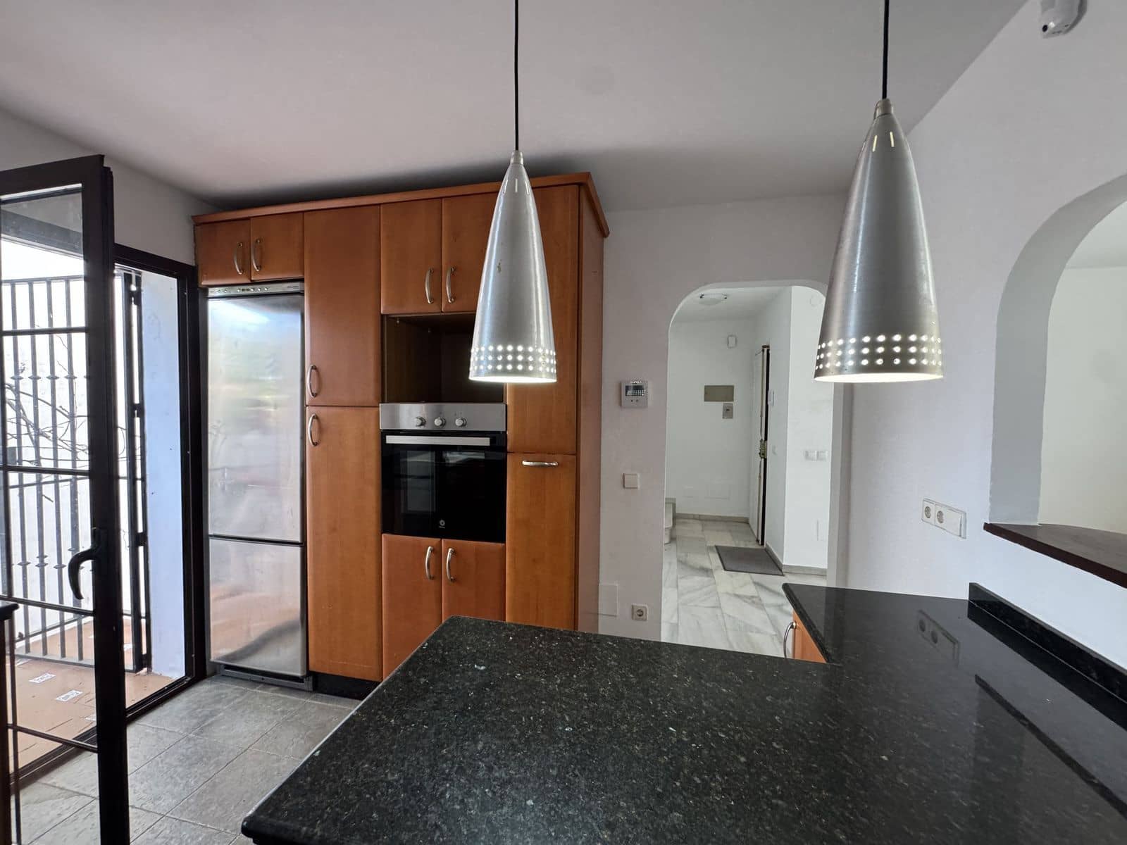 7 soveværelse Byhus til salg i Marbella - € 990.000 (Ref: 9738738)