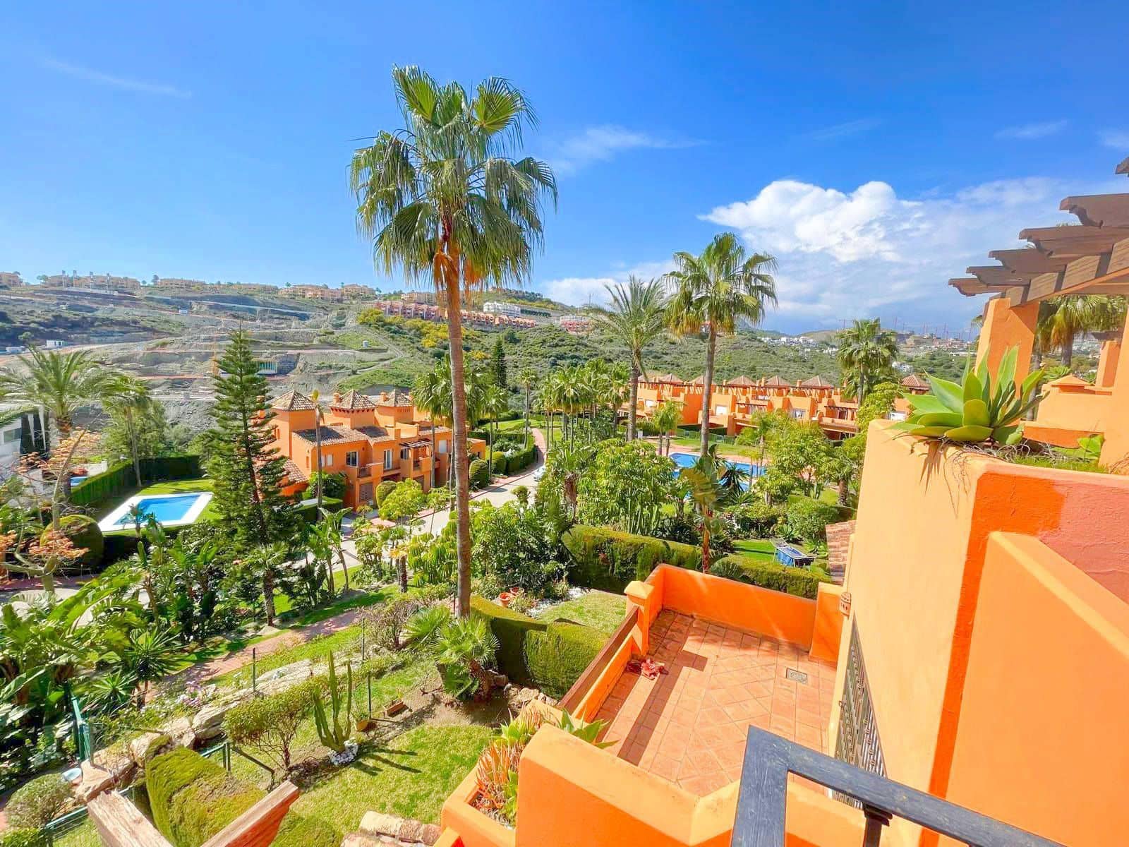 3 soveværelse Byhus til salg i Benahavis - € 600.000 (Ref: 9738745)