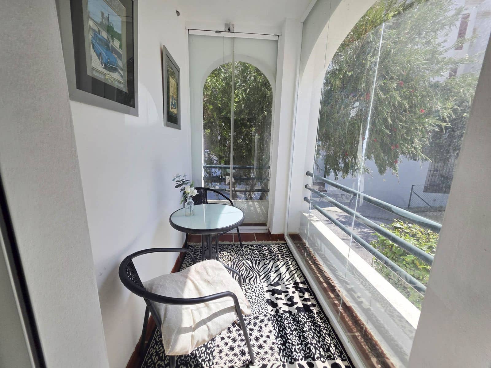 3 bedroom Apartment for sale in La Duquesa / Puerto de la Duquesa - € 375,000 (Ref: 9738754)