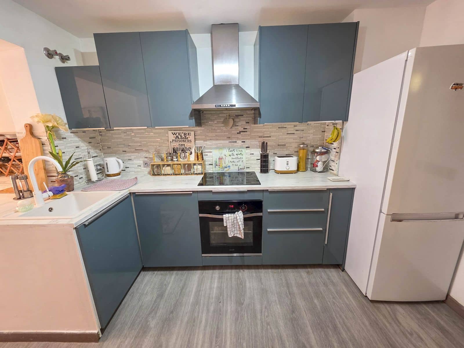 3 bedroom Apartment for sale in La Duquesa / Puerto de la Duquesa - € 375,000 (Ref: 9738754)