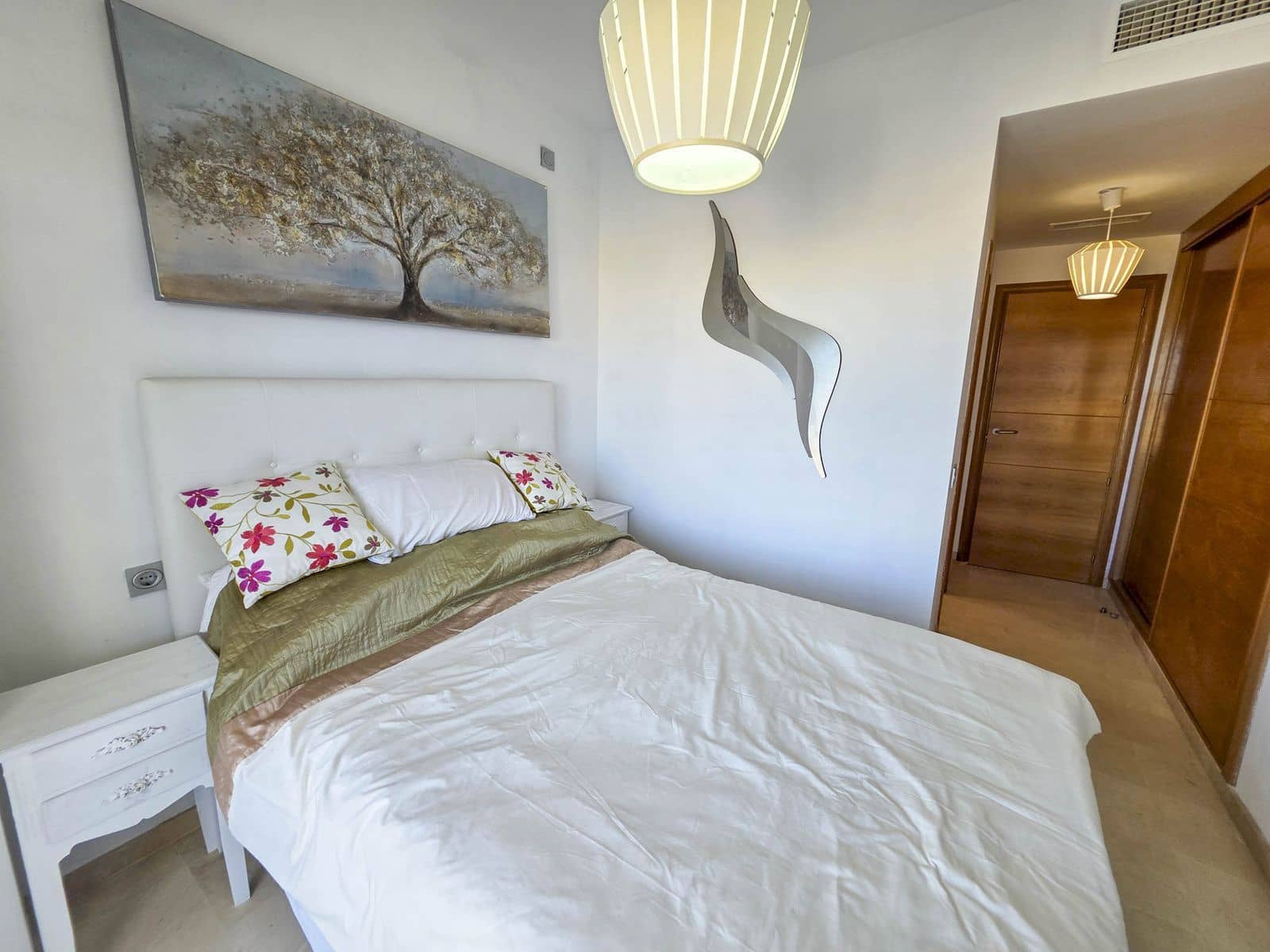 3 bedroom Apartment for sale in La Duquesa / Puerto de la Duquesa - € 375,000 (Ref: 9738754)