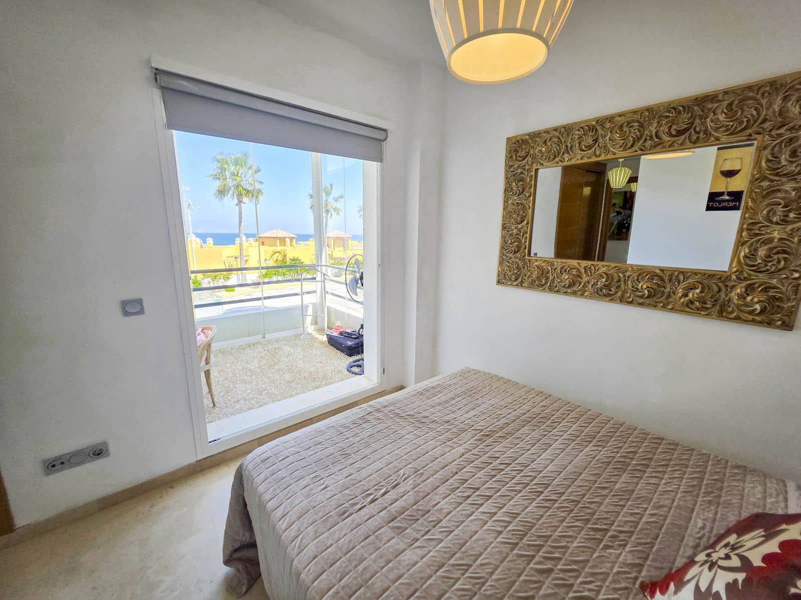 3 bedroom Apartment for sale in La Duquesa / Puerto de la Duquesa - € 375,000 (Ref: 9738754)