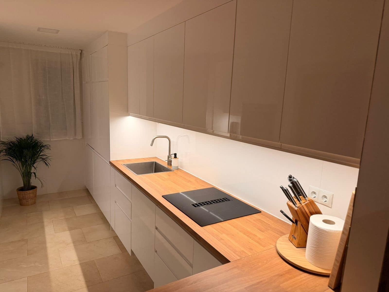 2 sovrum Lägenhet till salu i El Paraiso - 650 000 € (Ref: 9738757)