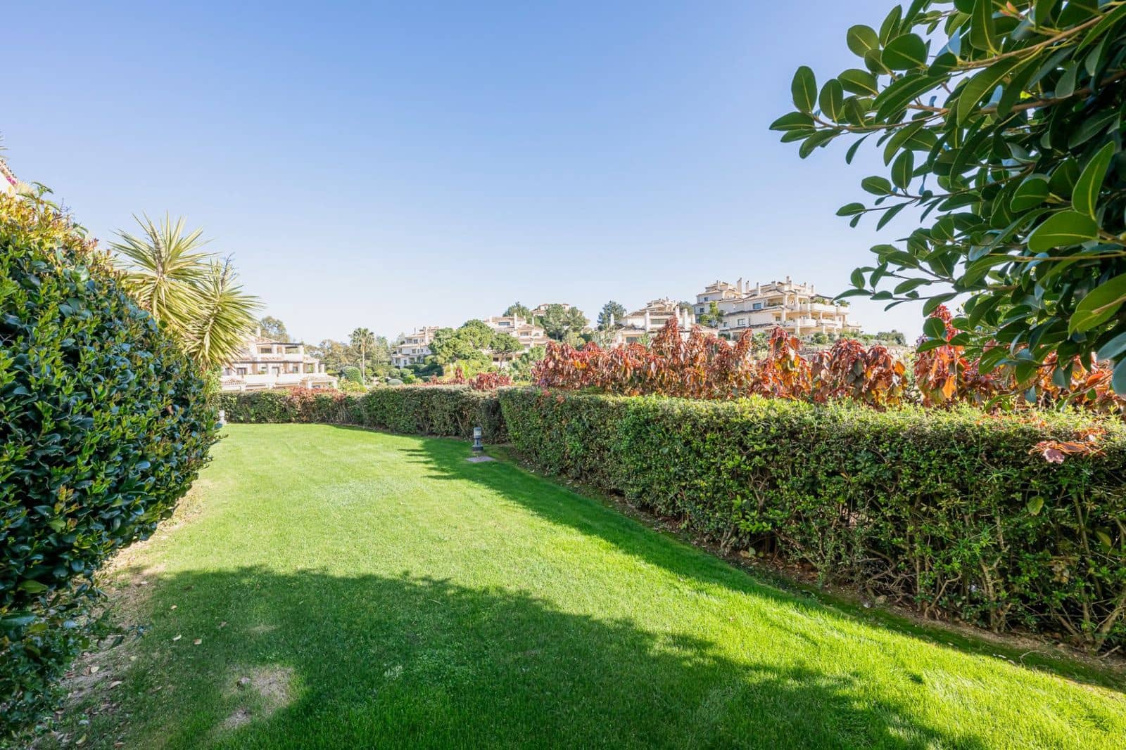 2 Zimmer Apartment zu verkaufen in Benahavis - 1.295.000 € (Ref: 9738758)