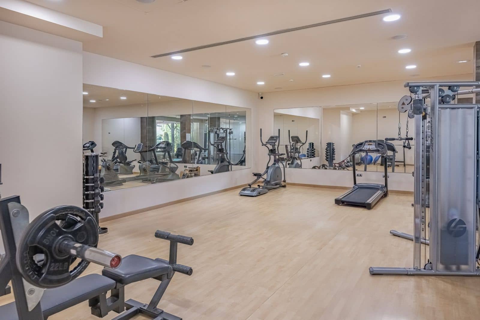 2 Zimmer Apartment zu verkaufen in Benahavis - 1.295.000 € (Ref: 9738758)