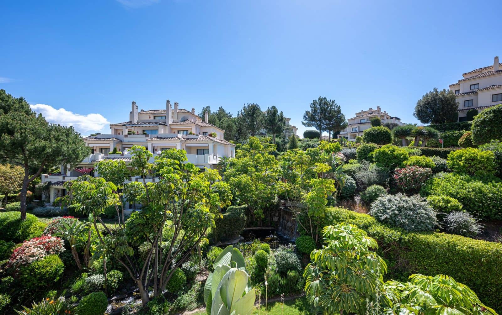 2 Zimmer Apartment zu verkaufen in Benahavis - 1.295.000 € (Ref: 9738758)