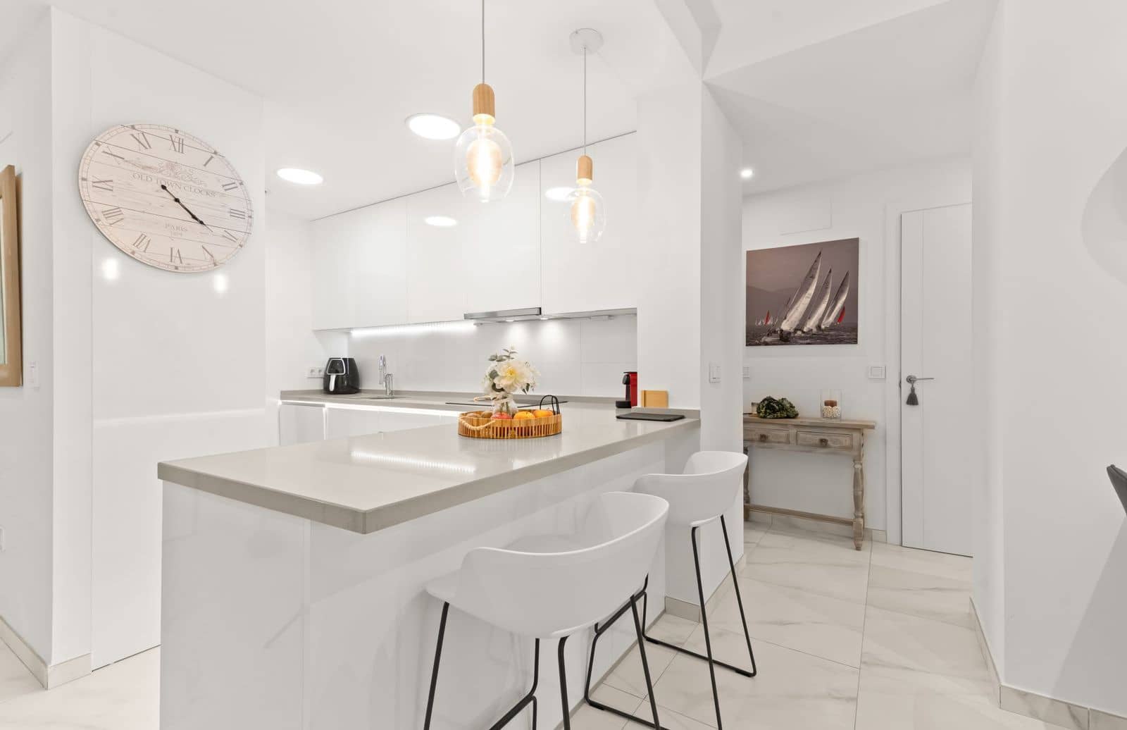 Apartamento de 2 habitaciones en Estepona en venta - 595.000 € (Ref: 9738759)