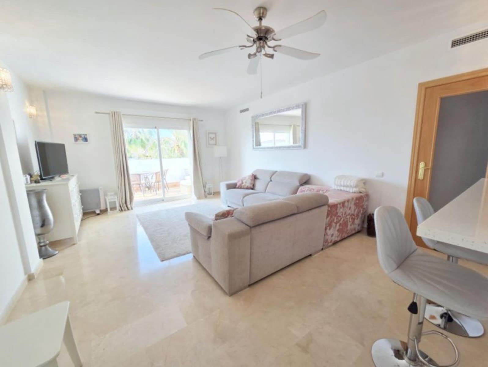 2 chambre Appartement à vendre à La Duquesa / Puerto de la Duquesa - 279 000 € (Ref: 9738760)