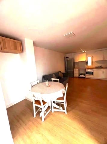 1 quarto Apartamento para venda em Puerto de Estepona, Estepona - 299 900 € (Ref: 9738763)