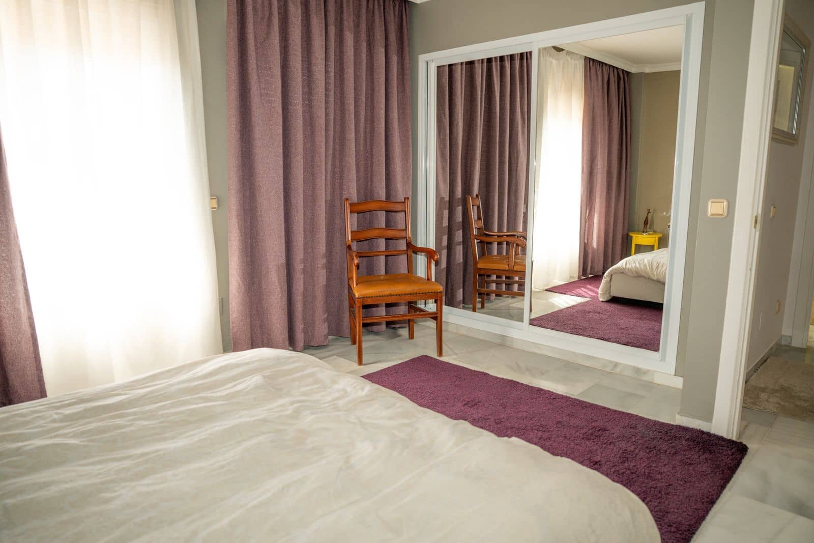 Chalet de 4 habitaciones en Elviria en venta - 1.600.000 € (Ref: 9738764)