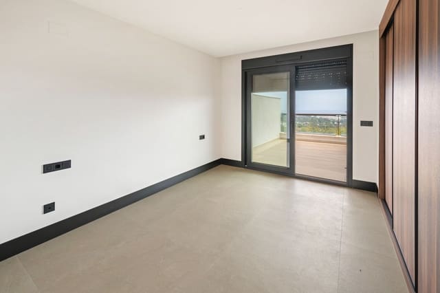 2 chambre Appartement à vendre à Nueva Andalucia, Marbella - 850 000 € (Ref: 9738765)