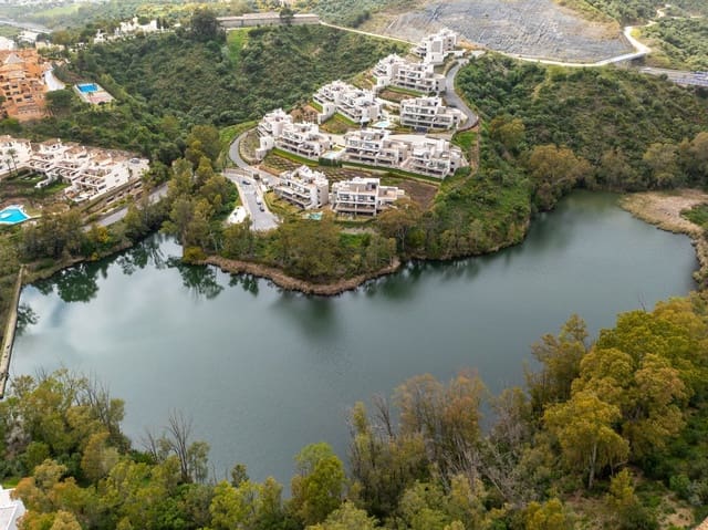 2 chambre Appartement à vendre à Nueva Andalucia, Marbella - 850 000 € (Ref: 9738765)