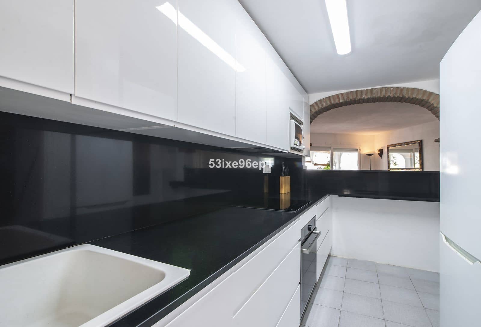 3 sypialnia Dom na sprzedaż w Estepona - 530 000 € (Ref: 9738772)