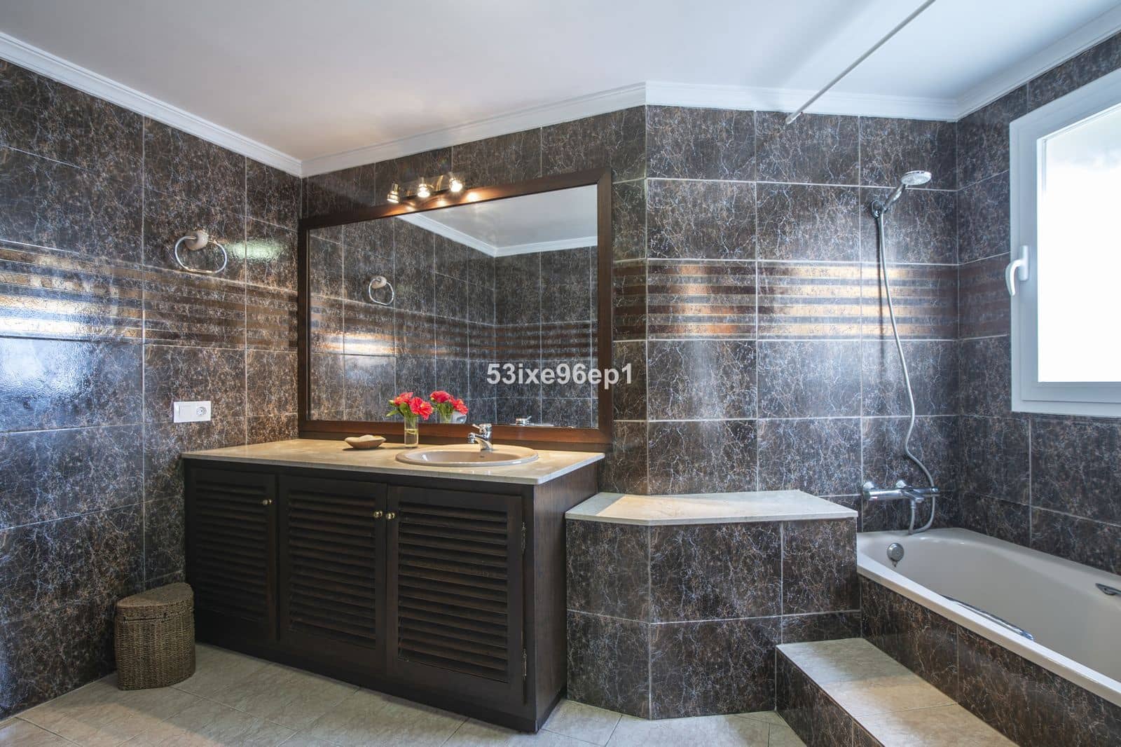 3 sypialnia Dom na sprzedaż w Estepona - 530 000 € (Ref: 9738772)