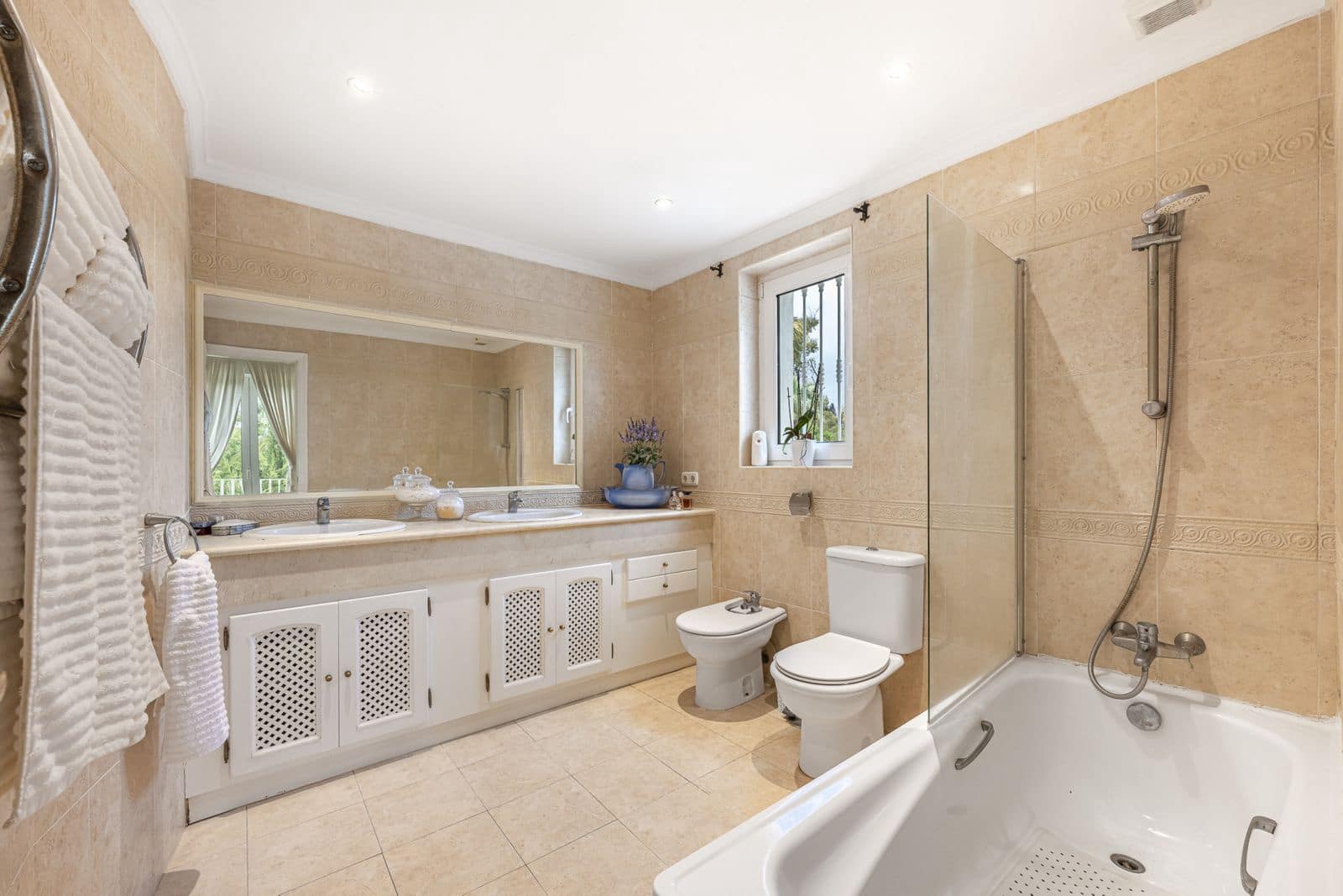 4 quarto Moradia para venda em Sotogrande - 950 000 € (Ref: 9738776)