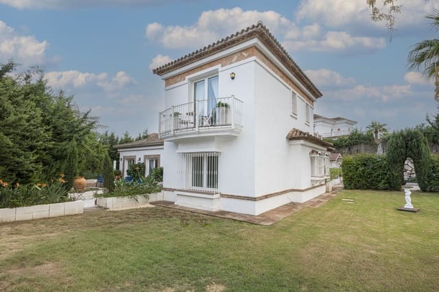 4 quarto Moradia para venda em Sotogrande Costa, San Roque - 950 000 € (Ref: 9738776)