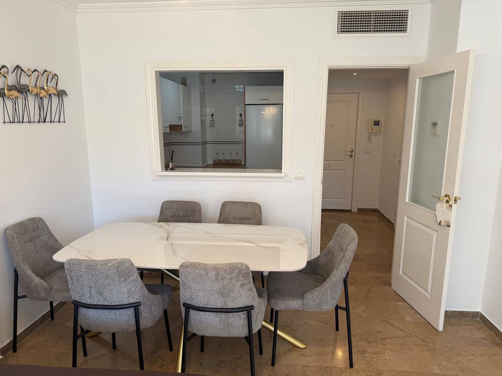 2 bedroom Apartment for sale in Calahonda - € 579,000 (Ref: 9738778)