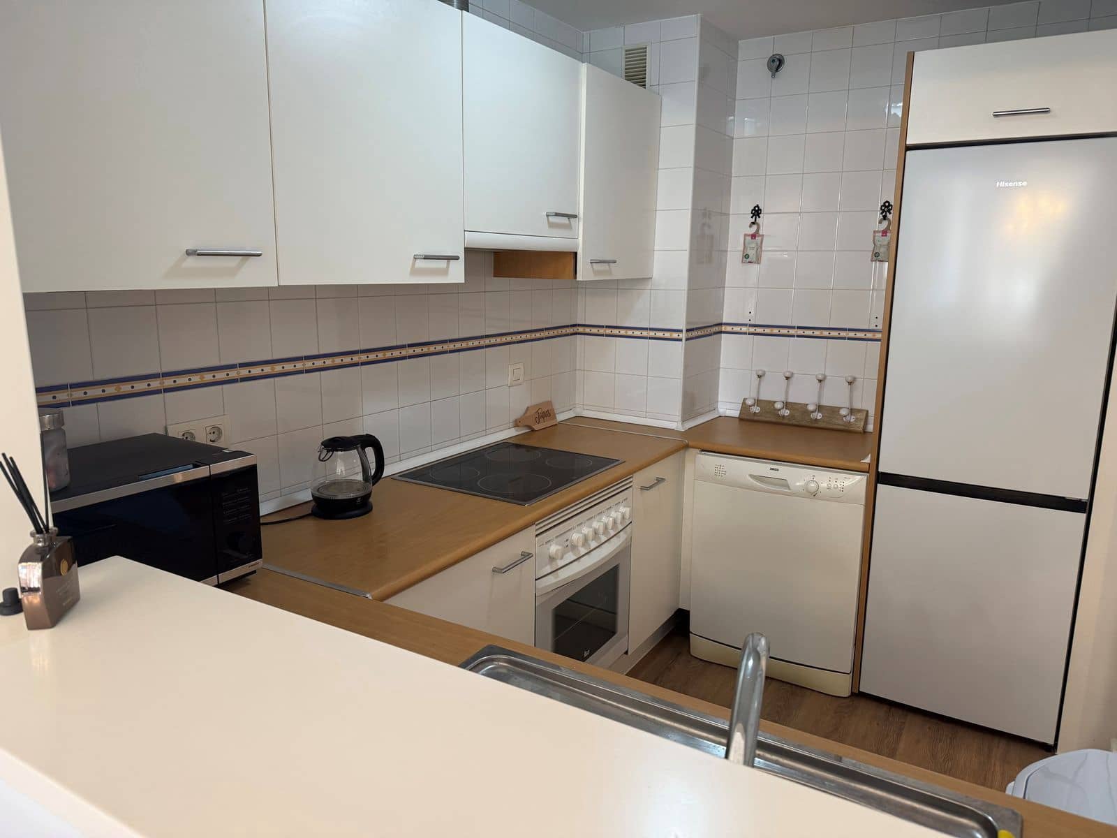 2 bedroom Apartment for sale in Calahonda - € 579,000 (Ref: 9738778)