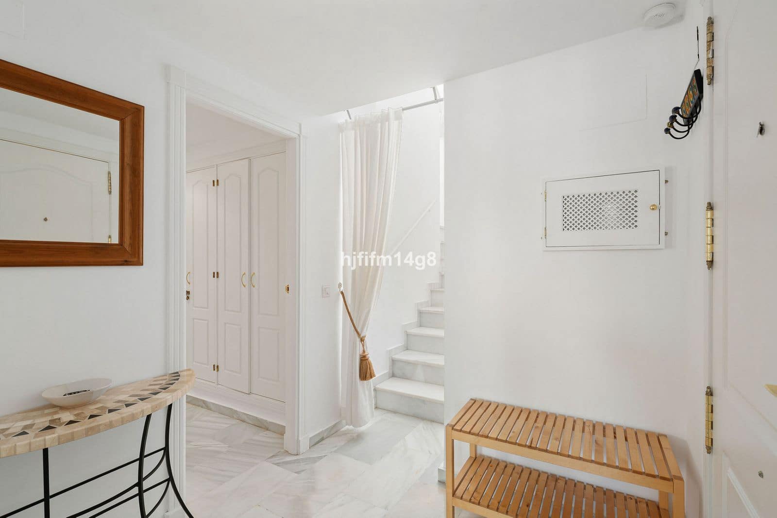 1 bedroom Penthouse for sale in Nueva Andalucia - € 415,000 (Ref: 9738781)