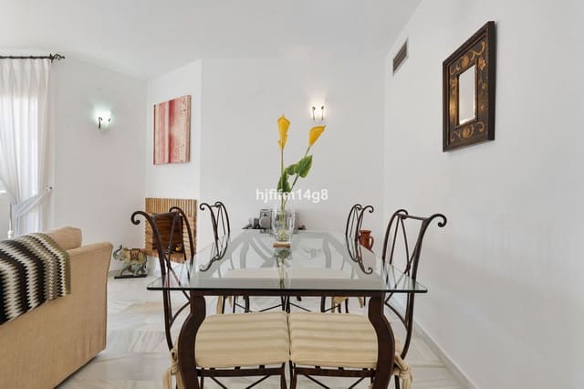 1 makuuhuone Kattohuoneisto myytävänä paikassa Nueva Andalucia, Marbella - 415 000 € (Ref: 9738781)