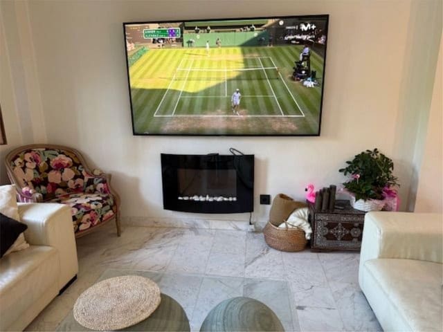 Pareado de 3 habitaciones en Calahonda, Mijas en venta - 742.400 € (Ref: 9738783)