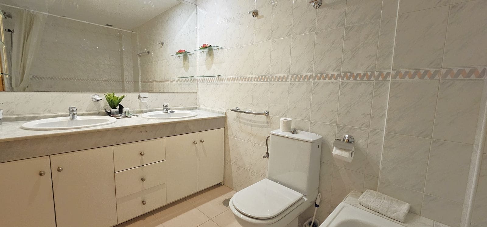 3 bedroom Apartment for sale in El Rosario - € 515,000 (Ref: 9738790)