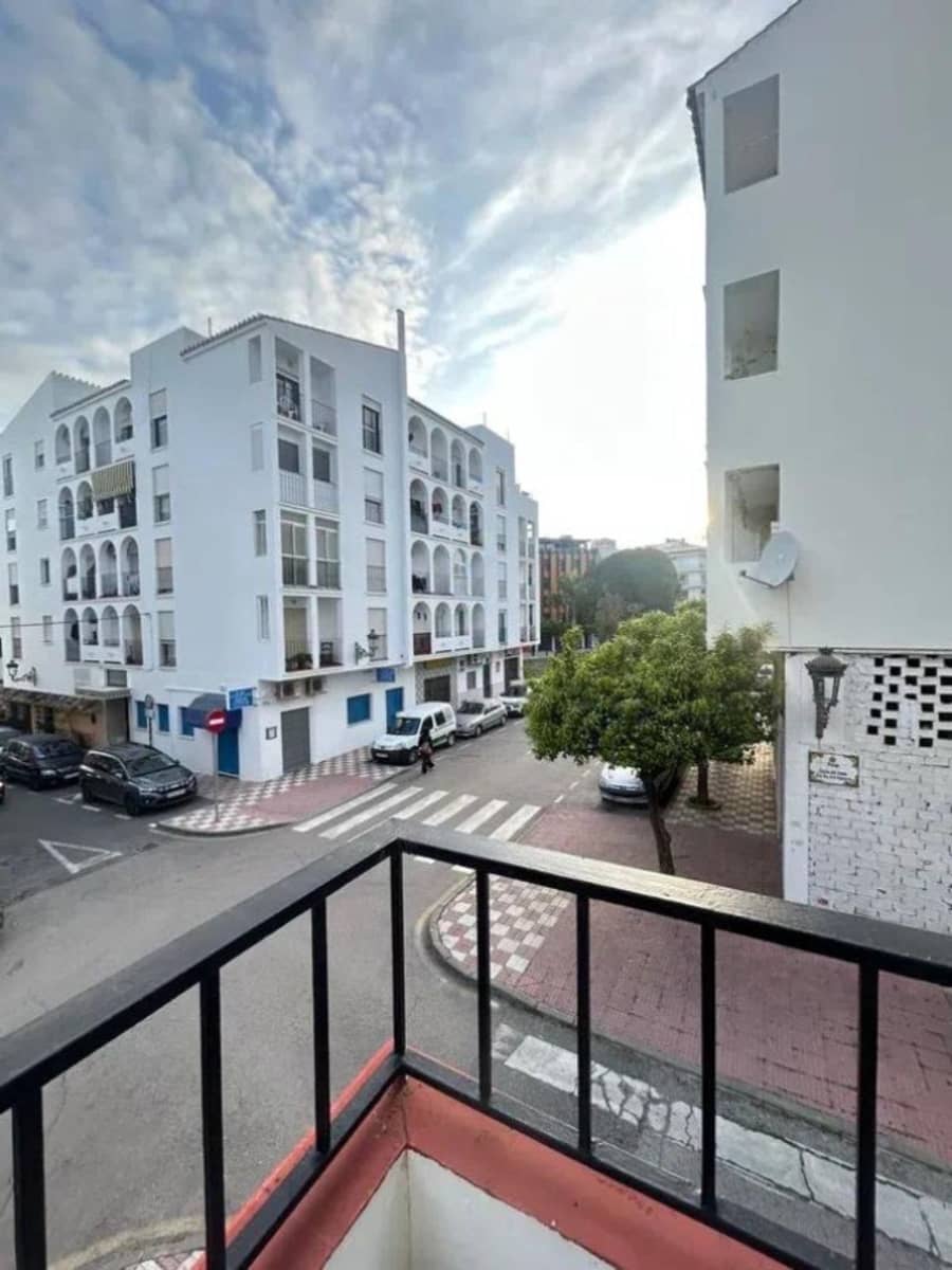 3 makuuhuone Huoneisto myytävänä paikassa Estepona - 339 000 € (Ref: 9738796)