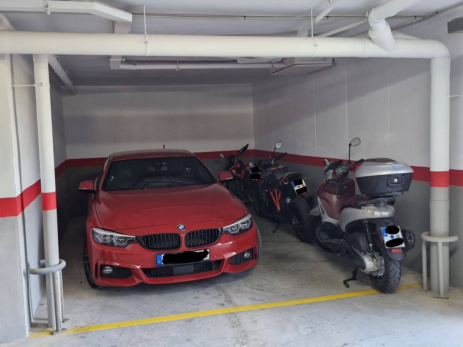 2 bedroom Apartment for sale in Calahonda - € 439,000 (Ref: 9738800)