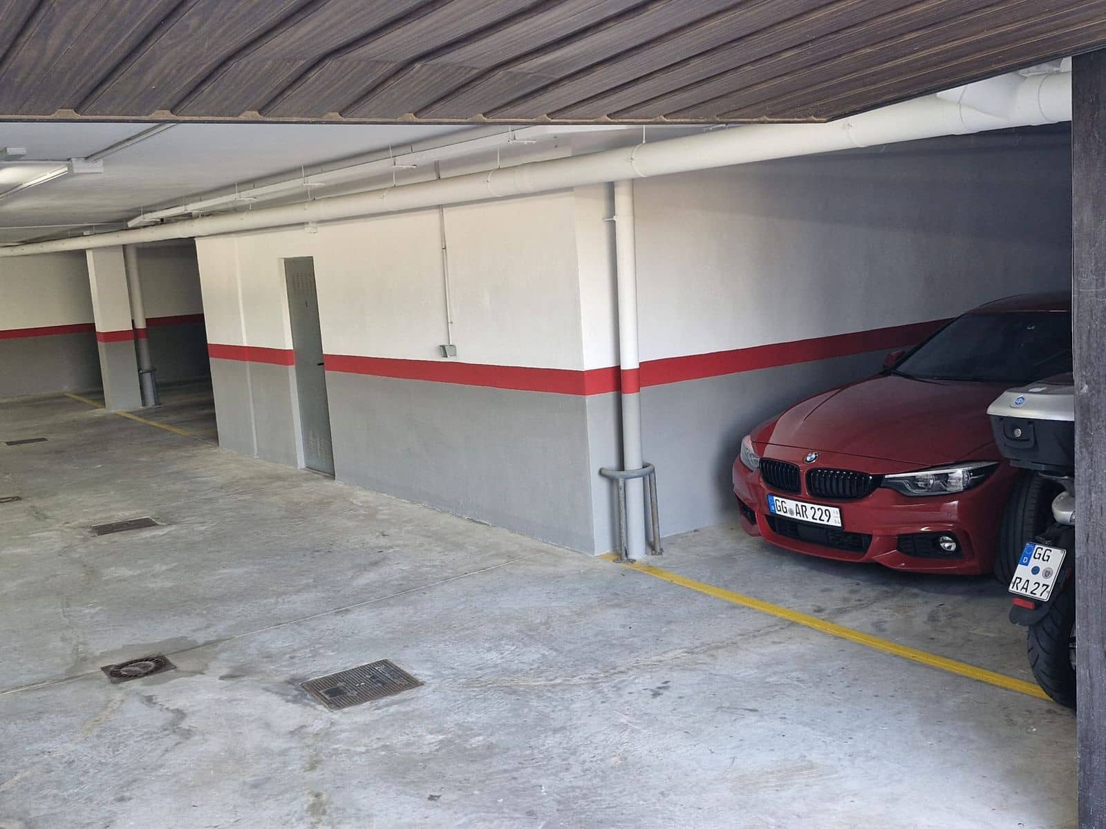 2 bedroom Apartment for sale in Calahonda - € 439,000 (Ref: 9738800)