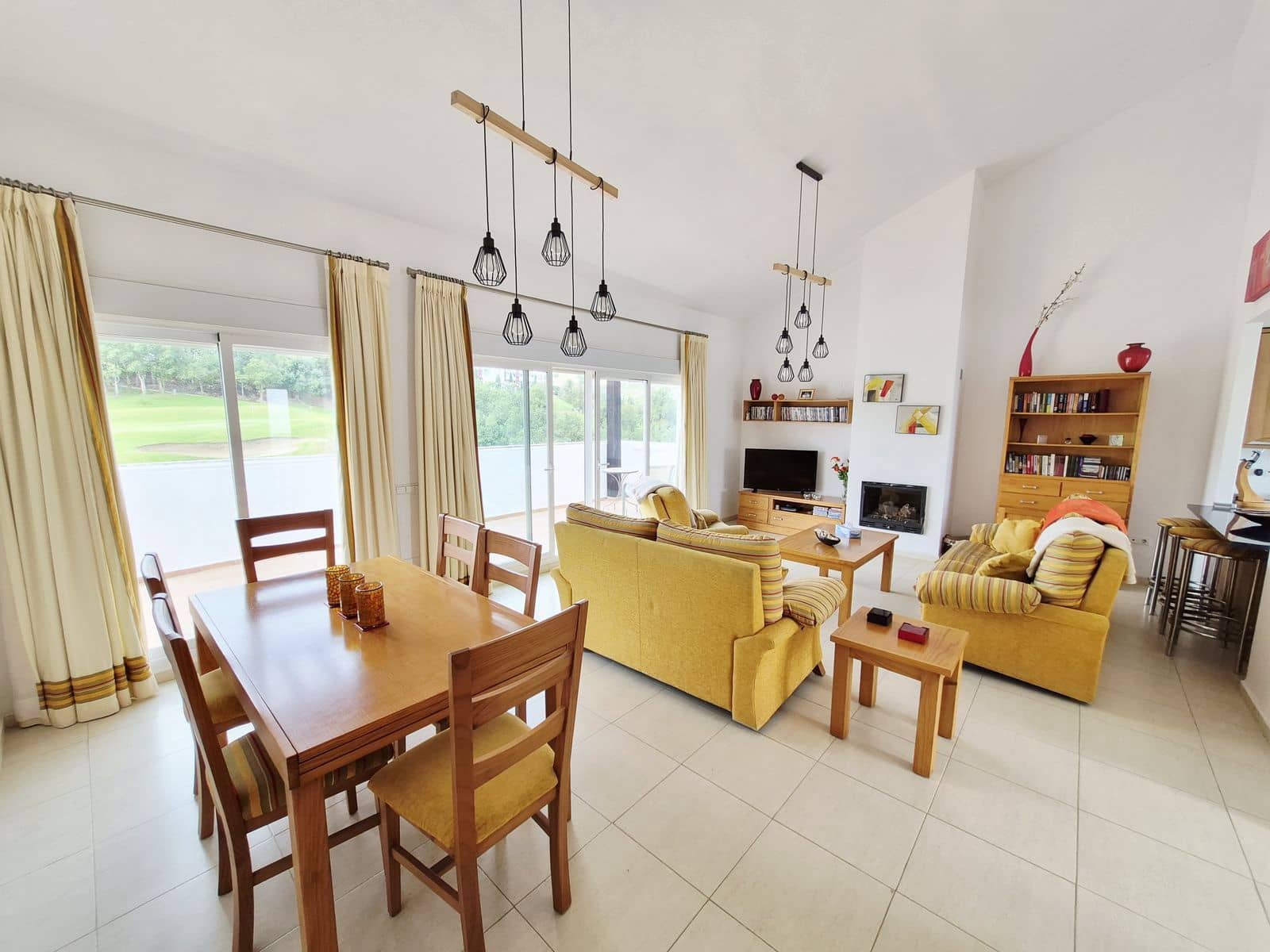 3 bedroom Penthouse for sale in Riviera del Sol - € 450,000 (Ref: 9738801)