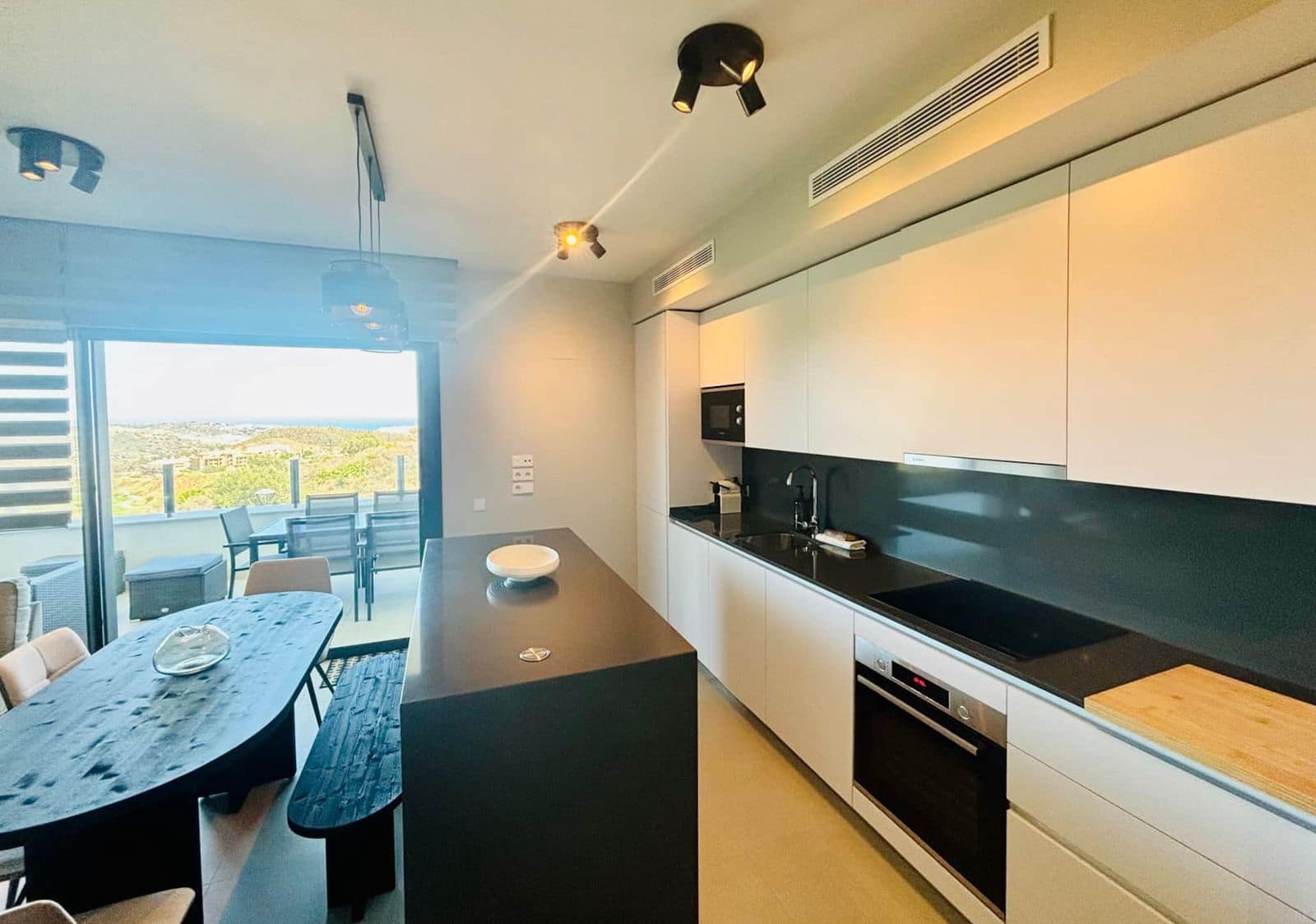 Apartamento de 3 habitaciones en La Cala de Mijas en venta - 540.000 € (Ref: 9738803)