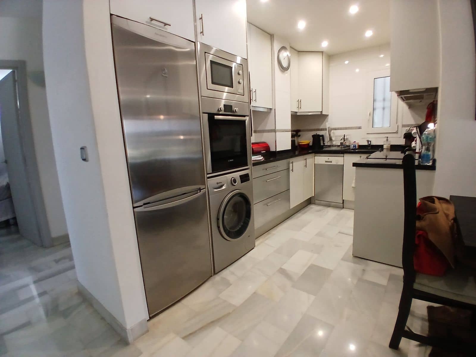 3 bedroom Apartment for sale in Calahonda - € 495,000 (Ref: 9738805)