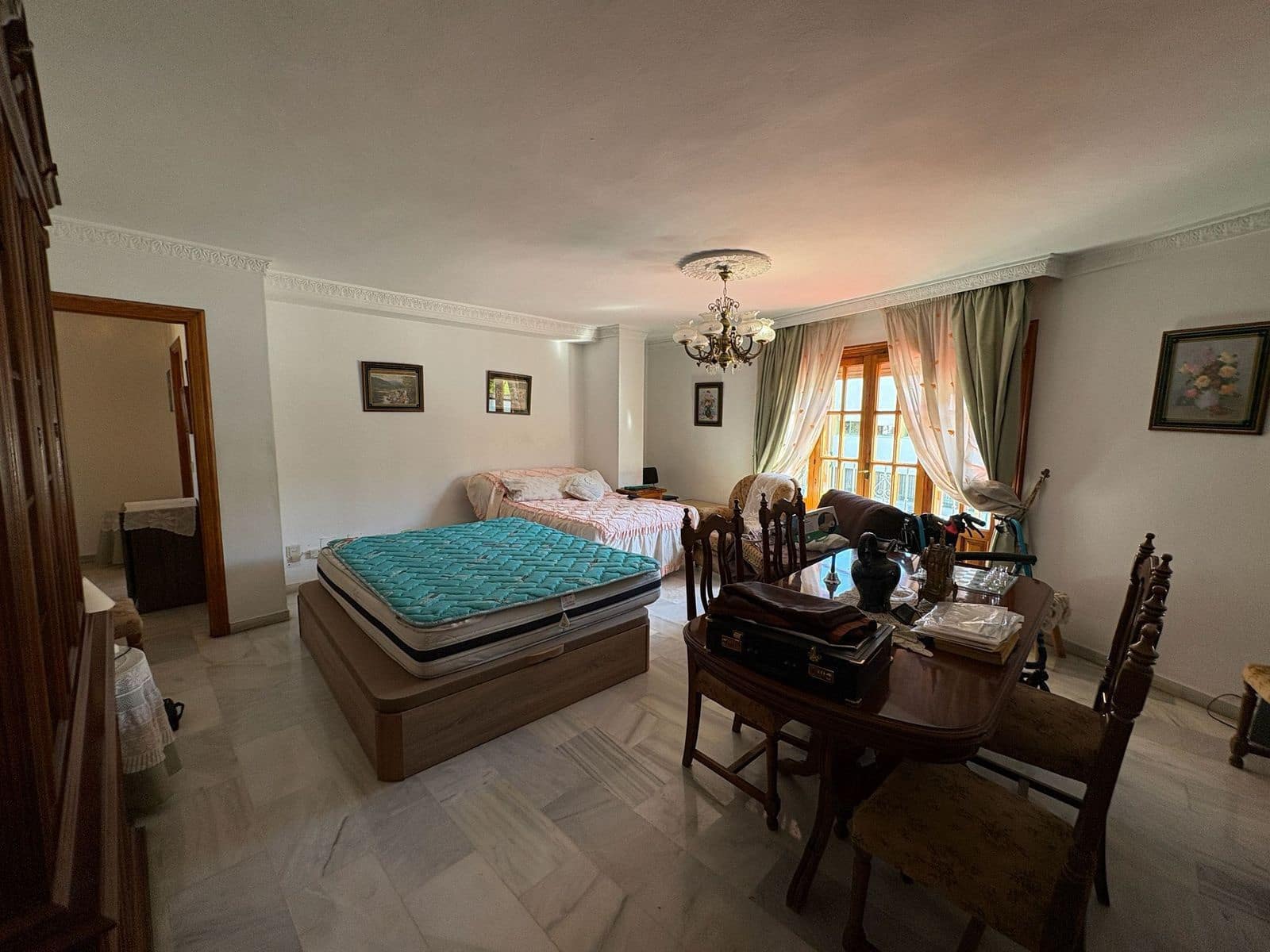 5 soveværelse Byhus til salg i Estepona - € 875.000 (Ref: 9738808)