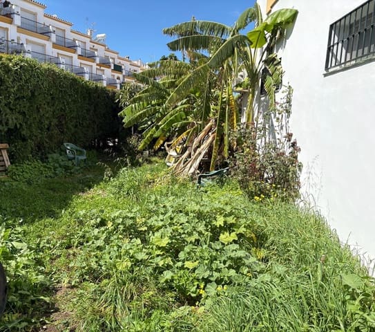 5 soveværelse Byhus til salg i Estepona - € 875.000 (Ref: 9738808)