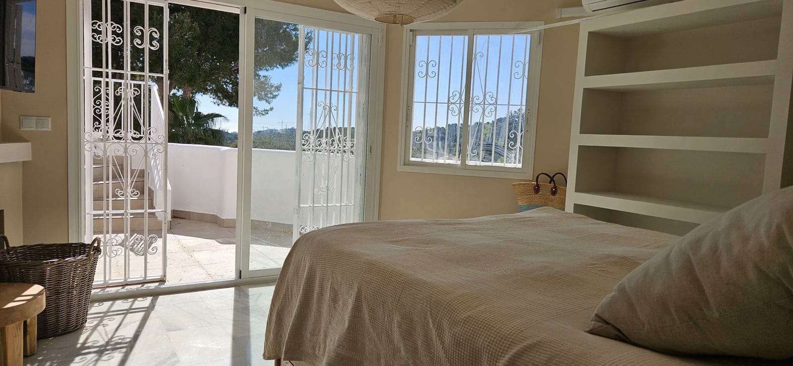 2 quarto Casa em Banda para venda em Calahonda - 549 000 € (Ref: 9738809)